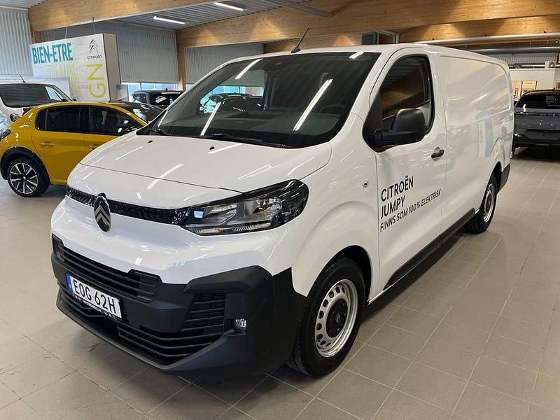 Vit Ny 2025 Citroën Jumpy Minibuss | 389 900 kr (Bra pris) - Bild 1/4