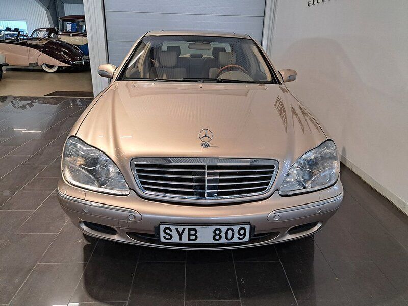 Begagnad Mercedes S600L 368 HK (270 kW) 2001 Ljusbrun Sedan