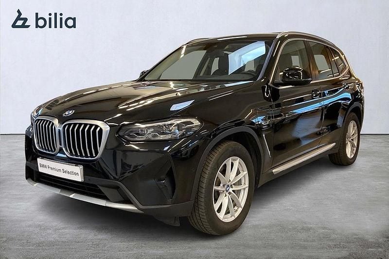 Svart Begagnad 2022 BMW X3 SUV | 379 000 kr (Superpris) - Bild 1/4