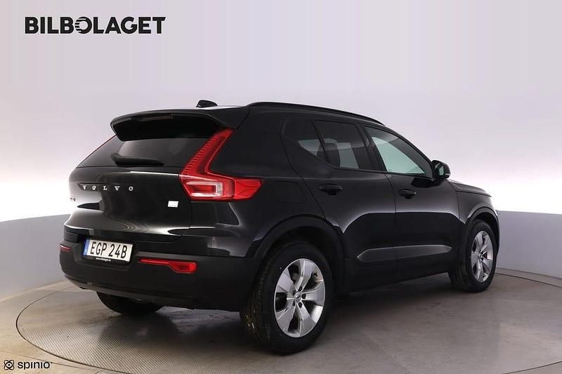 Begagnad Volvo XC40 R-Design 262 HK (192 kW) 2022 SUV