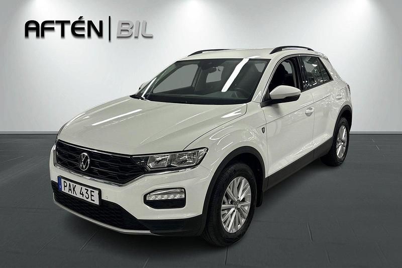 Vit Begagnad 2021 VW T-Roc SUV | 244 800 kr (Marknadspris) - Bild 1/3
