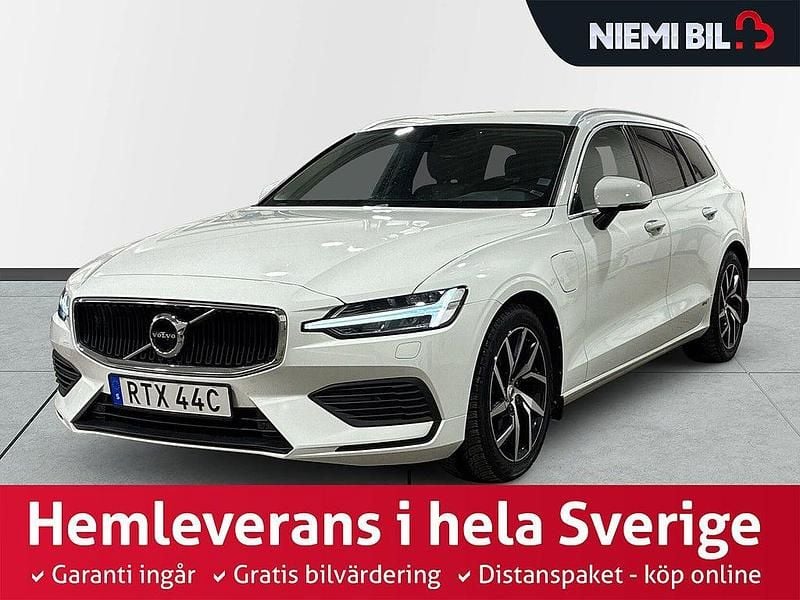 Vit Begagnad 2020 Volvo V60 Momentum Kombi | 334 900 kr (Bra pris) - Bild 1/3