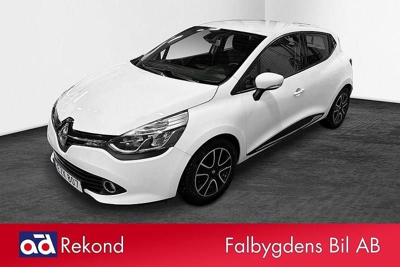 Begagnad Renault Clio IV 90 HK (66 kW) 2015 Vit Halvkombi