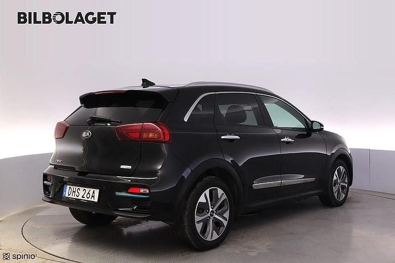 Begagnad Kia e-Niro Advance 150 kW (204 HK) 2021 Svart SUV