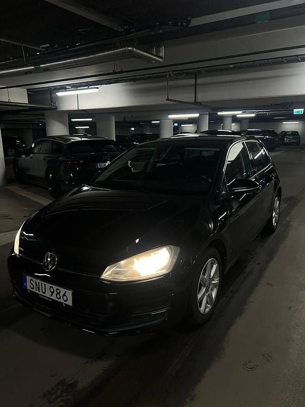 Begagnad 2014 VW Golf VII | 84 900 kr (Marknadspris) - Bild 1/4