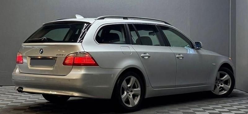 Begagnad BMW 523 190 HK (139 kW) 2009 Kombi
