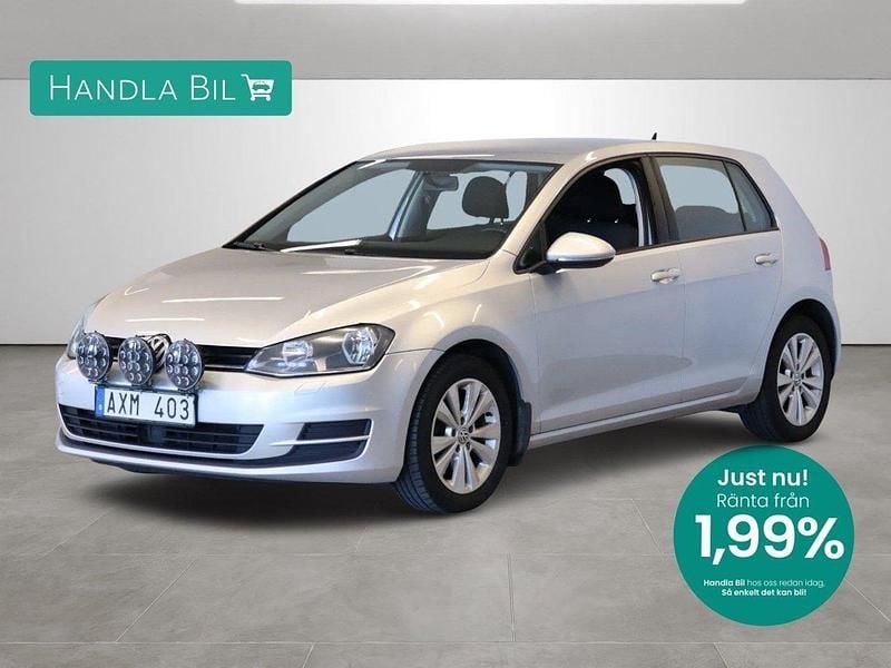 Silver Begagnad 2013 VW Golf VII Halvkombi | 99 900 kr (Marknadspris) - Bild 1/4