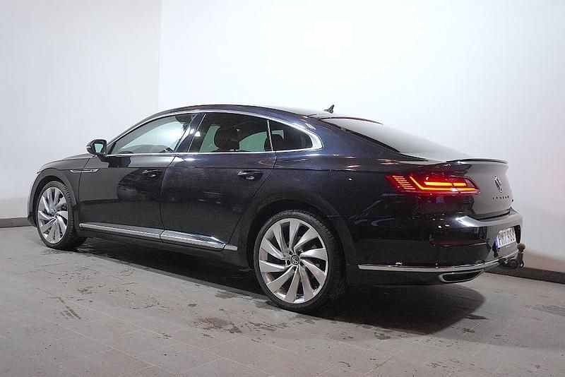 Begagnad VW Arteon GTS 239 HK (175 kW) 2017 Svart Halvkombi