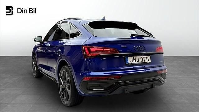 Begagnad Audi Q5 Sportback S-Line 367 HK (269 kW) 2024 Blå (ultrablå metallic) SUV