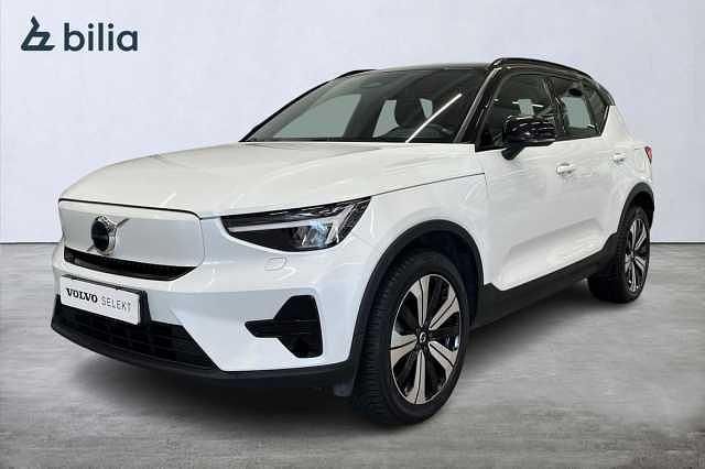 Vit Begagnad 2022 Volvo XC40 Core SUV | 334 900 kr - Bild 1/3