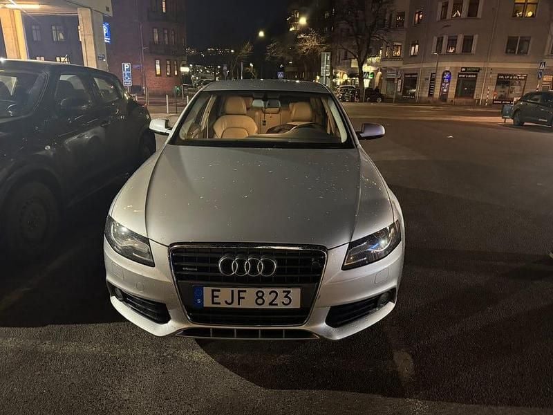 Begagnad 2010 Audi A4 Sedan | 82 000 kr (Marknadspris) - Bild 1/4