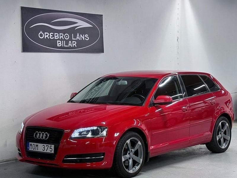 Röd Begagnad 2011 Audi A3 Kombi | 69 900 kr (Marknadspris) - Bild 1/4
