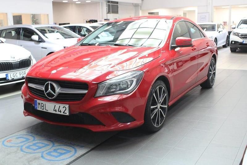 Röd Begagnad 2013 Mercedes 250 Business Sportkupé | 144 900 kr - Bild 1/4