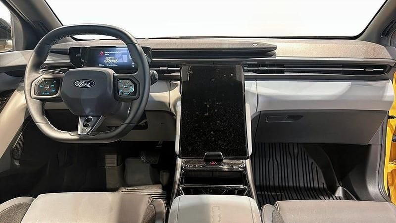 Begagnad Ford Capri 250 kW (340 HK) 2025 Gul SUV