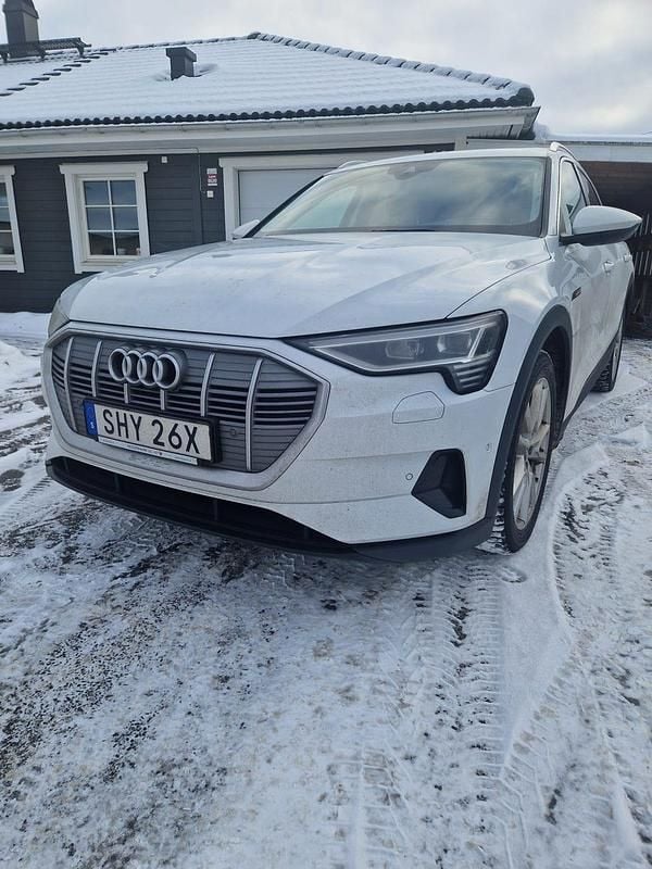 Begagnad 2020 Audi e-tron SUV | 270 000 kr (Marknadspris) - Bild 1/1