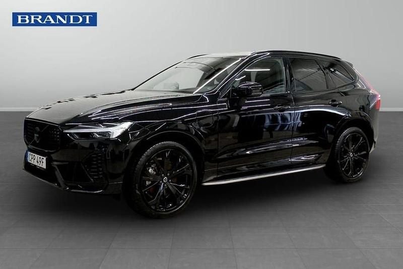 Svart Begagnad 2025 Volvo XC60 Plus SUV | 669 900 kr - Bild 1/4