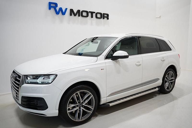 Vit Begagnad 2017 Audi Q7 S-Line SUV | 349 900 kr (Marknadspris) - Bild 1/4
