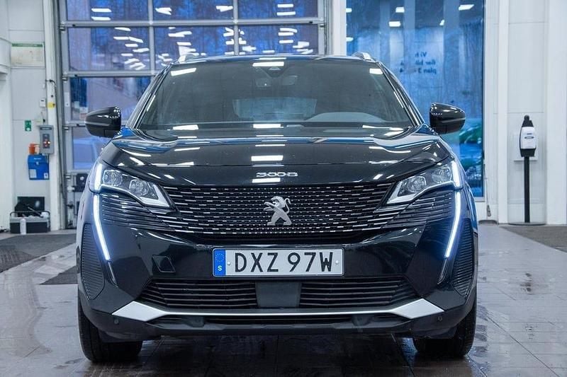 Begagnad Peugeot 3008 GT 131 HK (96 kW) 2023 Svart SUV