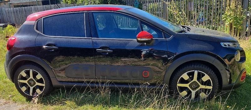 Svart Begagnad 2017 Citroën C3 Halvkombi | 87 000 kr (Marknadspris) - Bild 1/4