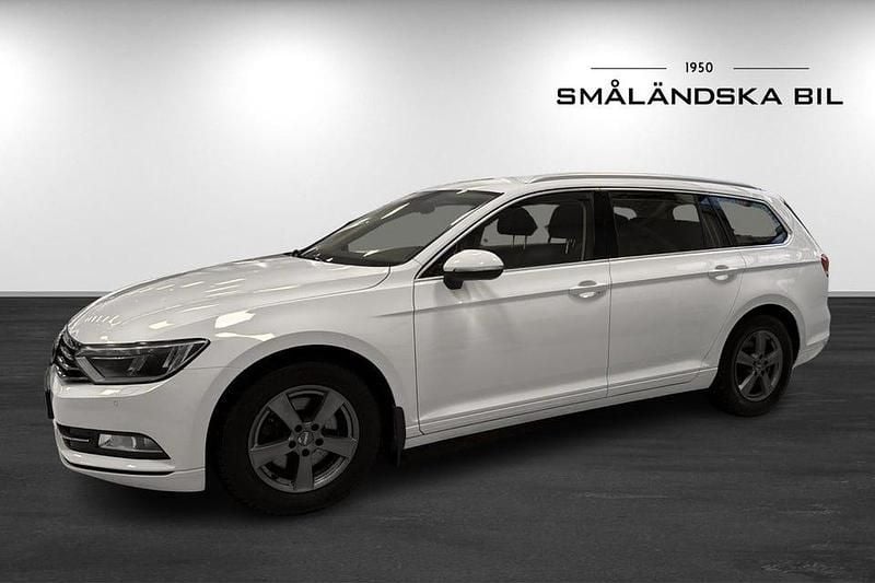 Begagnad VW Passat 150 HK (110 kW) 2015 Vit Kombi