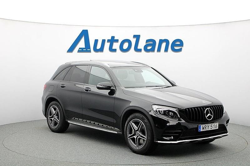 Svart Begagnad 2018 Mercedes GLC220 AMG SUV | 319 900 kr (Marknadspris) - Bild 1/3