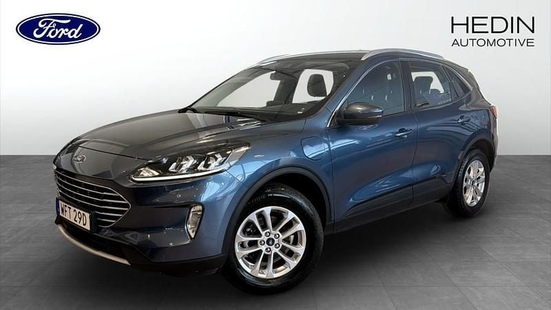 Blå (blue) Begagnad 2022 Ford Kuga Titanium SUV | 244 900 kr (Marknadspris) - Bild 1/4