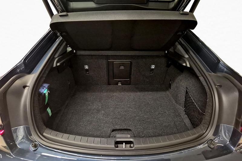 Begagnad Polestar 2 Long Range Dual motor 300 kW (408 HK) 2021 Blå Halvkombi