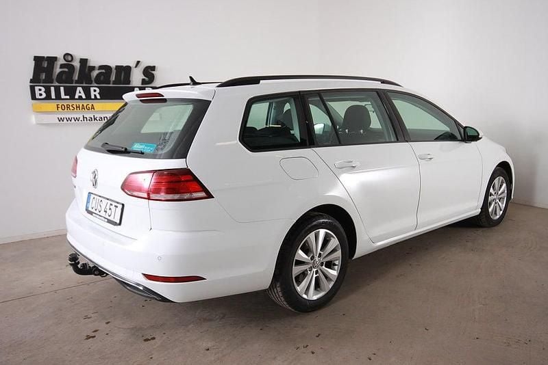 Begagnad VW Golf VIII GT 150 HK (110 kW) 2020 Vit Kombi