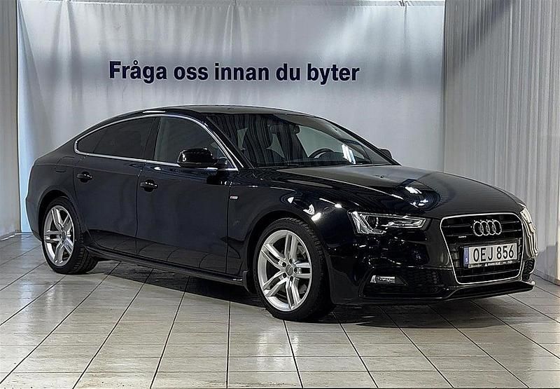 Svart Begagnad 2015 Audi A5 Sportback S-Line Halvkombi | 189 900 kr (Marknadspris) - Bild 1/4