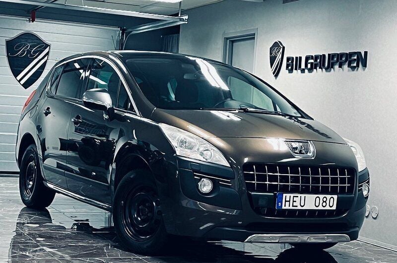 Brun Begagnad 2012 Peugeot 3008 Kombi | 49 900 kr (Marknadspris) - Bild 1/4