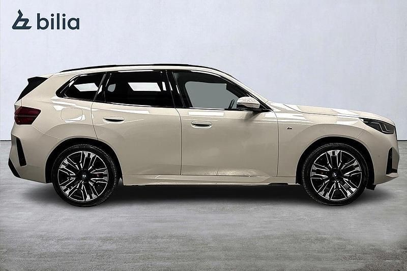 Begagnad BMW X3 M Sport 190 HK (139 kW) 2025 Grå SUV