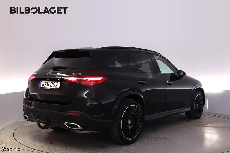 Begagnad Mercedes GLC300 AMG line 317 HK (233 kW) 2023 Svart SUV