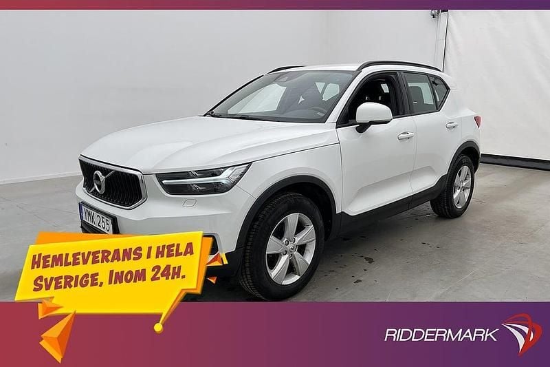 Vit Begagnad 2018 Volvo XC40 SUV | 214 700 kr (Marknadspris) - Bild 1/3