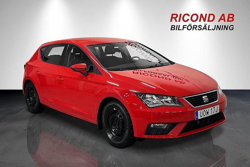 Röd Begagnad 2019 Seat Leon Style Halvkombi | 109 900 kr (Marknadspris) - Bild 1/4