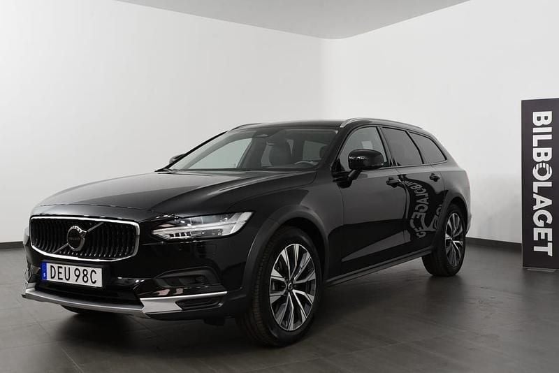 Svart Begagnad 2023 Volvo V90 CC Plus Kombi | 489 800 kr (Lite dyr) - Bild 1/4