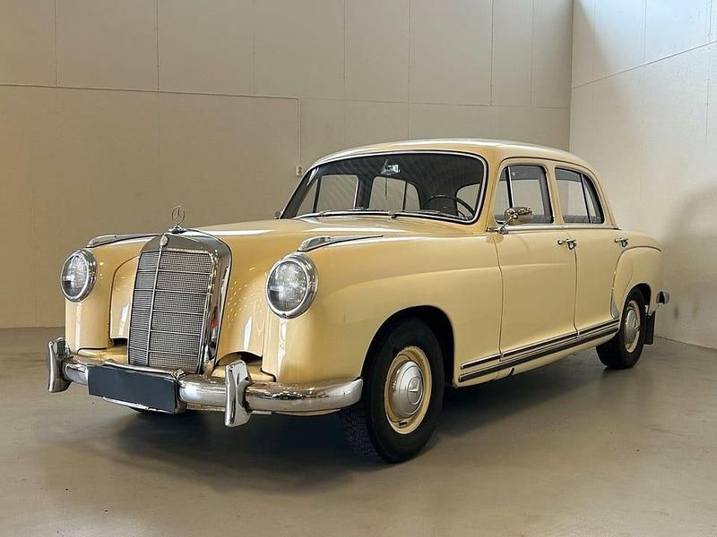 Ljusgul Begagnad 1955 Mercedes W180 Sedan | 189 000 kr - Bild 1/4