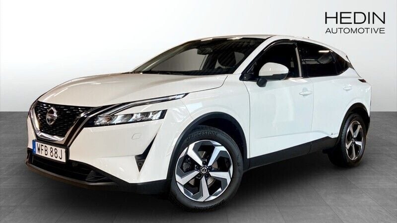 Svart Begagnad 2022 Nissan Qashqai N-Connecta SUV | 269 900 kr (Marknadspris) - Bild 1/4