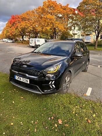 Begagnad 2020 Kia Niro SUV | 105 000 kr - Bild 1/4