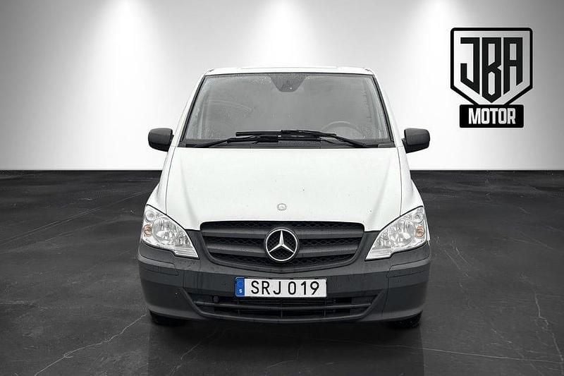 Vit Begagnad 2014 Mercedes Vito Van | 69 900 kr (Superpris) - Bild 1/4