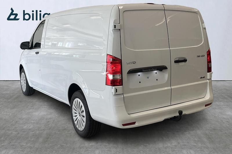 Ny Mercedes Vito 2025 Vit Van