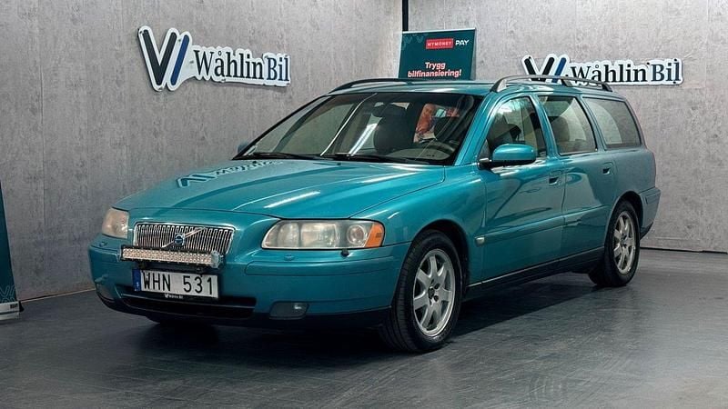 Blå Begagnad 2005 Volvo V70 Kinetic Kombi | 29 900 kr (Lite dyr) - Bild 1/4