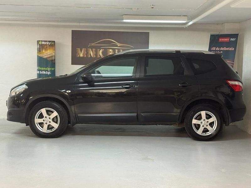 Begagnad Nissan Qashqai +2 141 HK (103 kW) 2011 Svart SUV