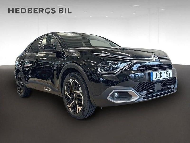 Svart Begagnad 2023 Citroën C4 X PureTech SUV | 284 900 kr (Lite dyr) - Bild 1/4
