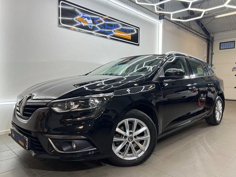 Svart Begagnad 2018 Renault Mégane GrandTour Kombi | 109 900 kr (Marknadspris) - Bild 1/4