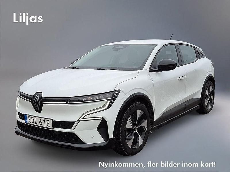 Vit Begagnad 2022 Renault Mégane IV Equilibre Halvkombi | 259 000 kr (Superpris) - Bild 1/3