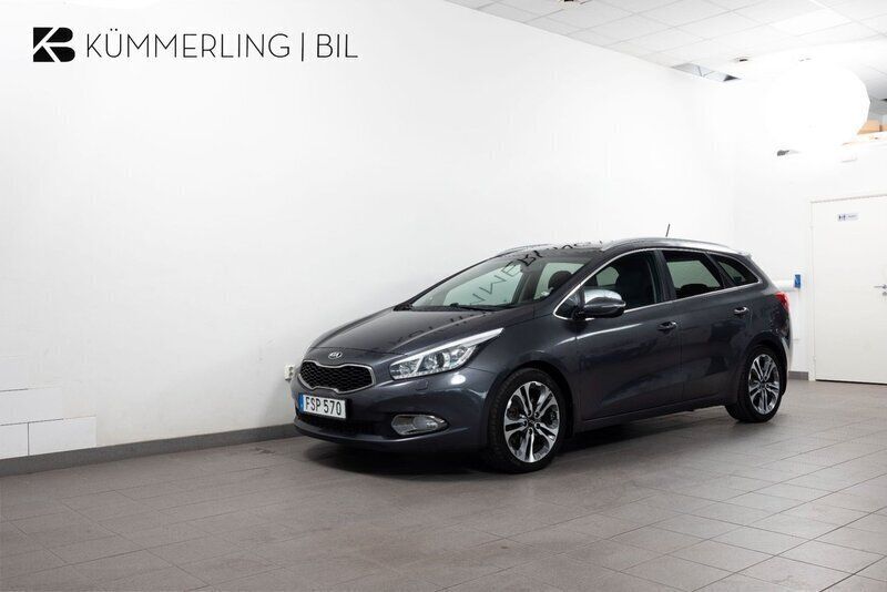 Grå Begagnad 2015 Kia Ceed Sportswagon GT-Line Kombi | 69 900 kr (Superpris) - Bild 1/4