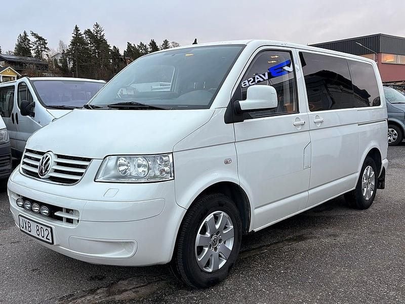 Vit Begagnad 2009 VW Multivan Van | 154 900 kr - Bild 1/4