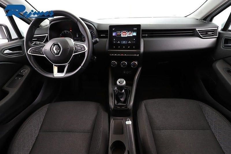 Begagnad Renault Clio V Zen 91 HK (66 kW) 2022 Vit Halvkombi