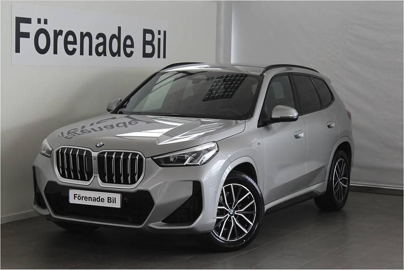 Begagnad 2025 BMW X1 M Sport SUV | 429 000 kr - Bild 1/4