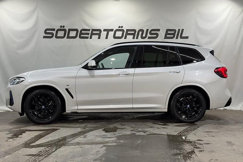 Begagnad BMW iX3 M Sport 210 kW (286 HK) 2022 Vit SUV